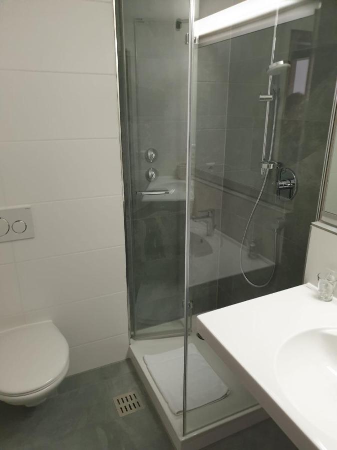 שטוטגרט Hotel Muenzmay חדר תמונה